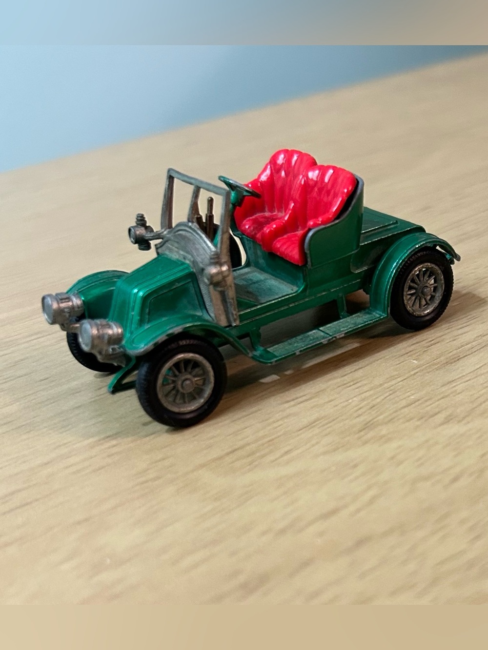 1911 Renault Two Seater Matchbox Car
